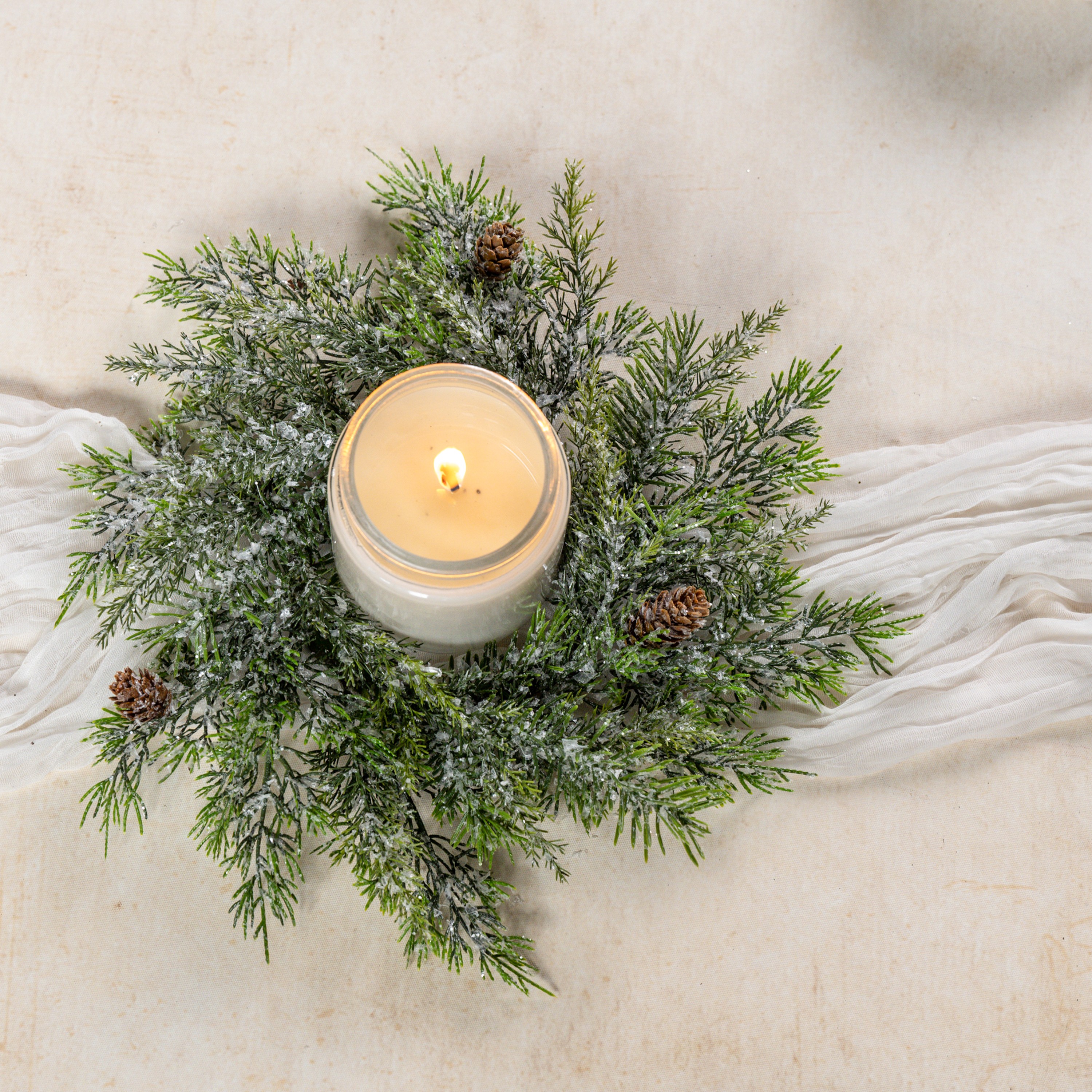 15" FROSTED RED CEDAR CANDLE RING