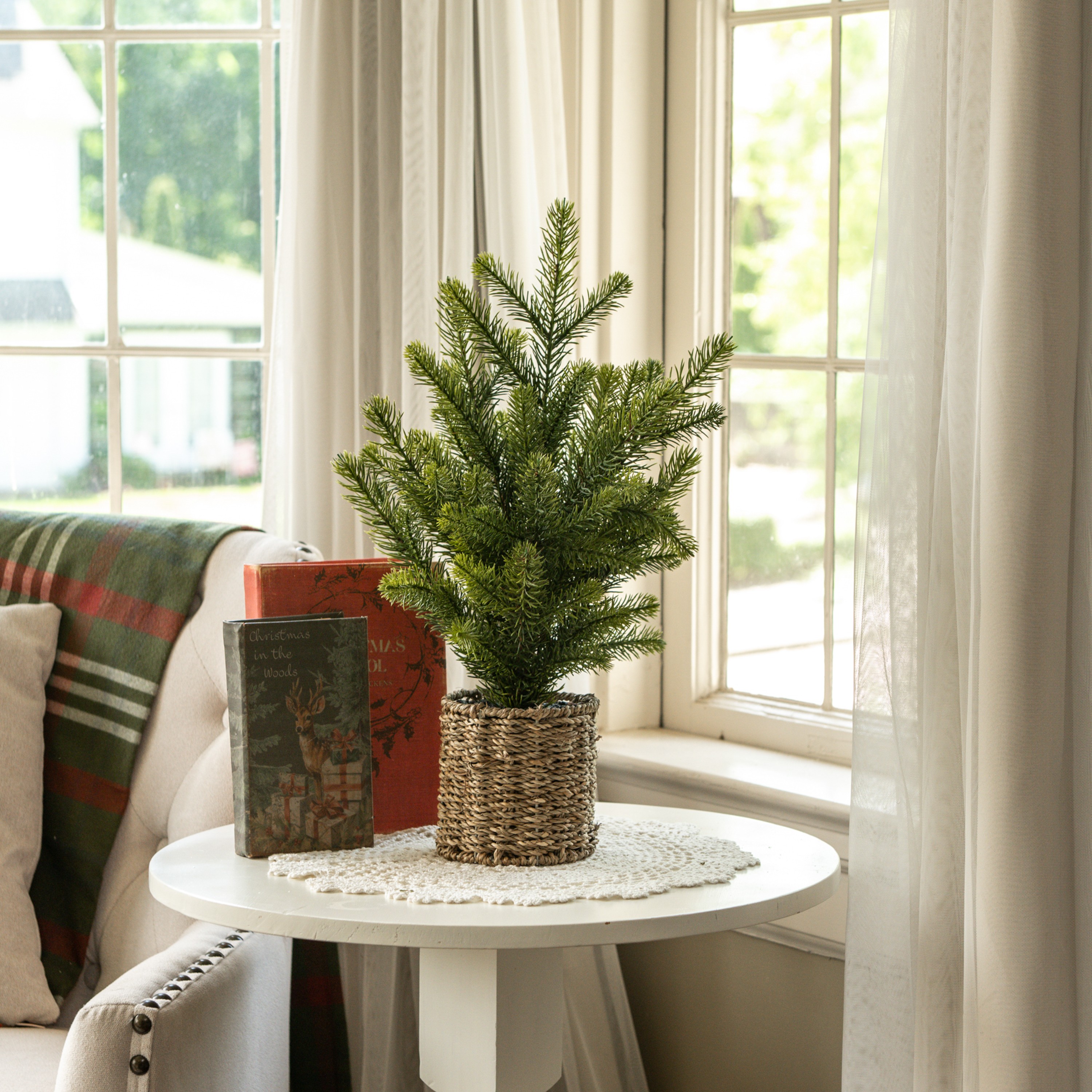 20" PINE TREE IN BASKET