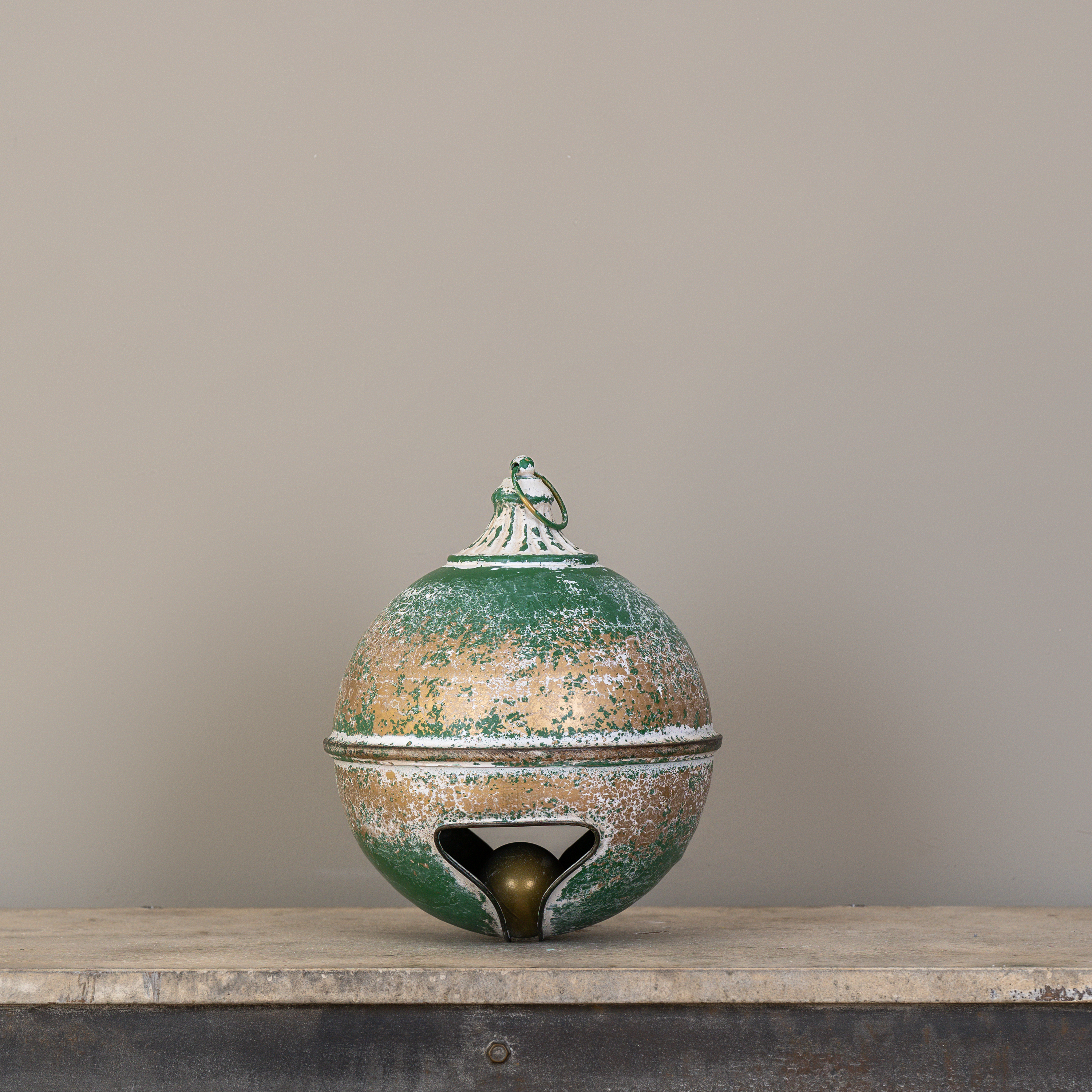 13.75" GREEN & GOLD SLEIGH BELL