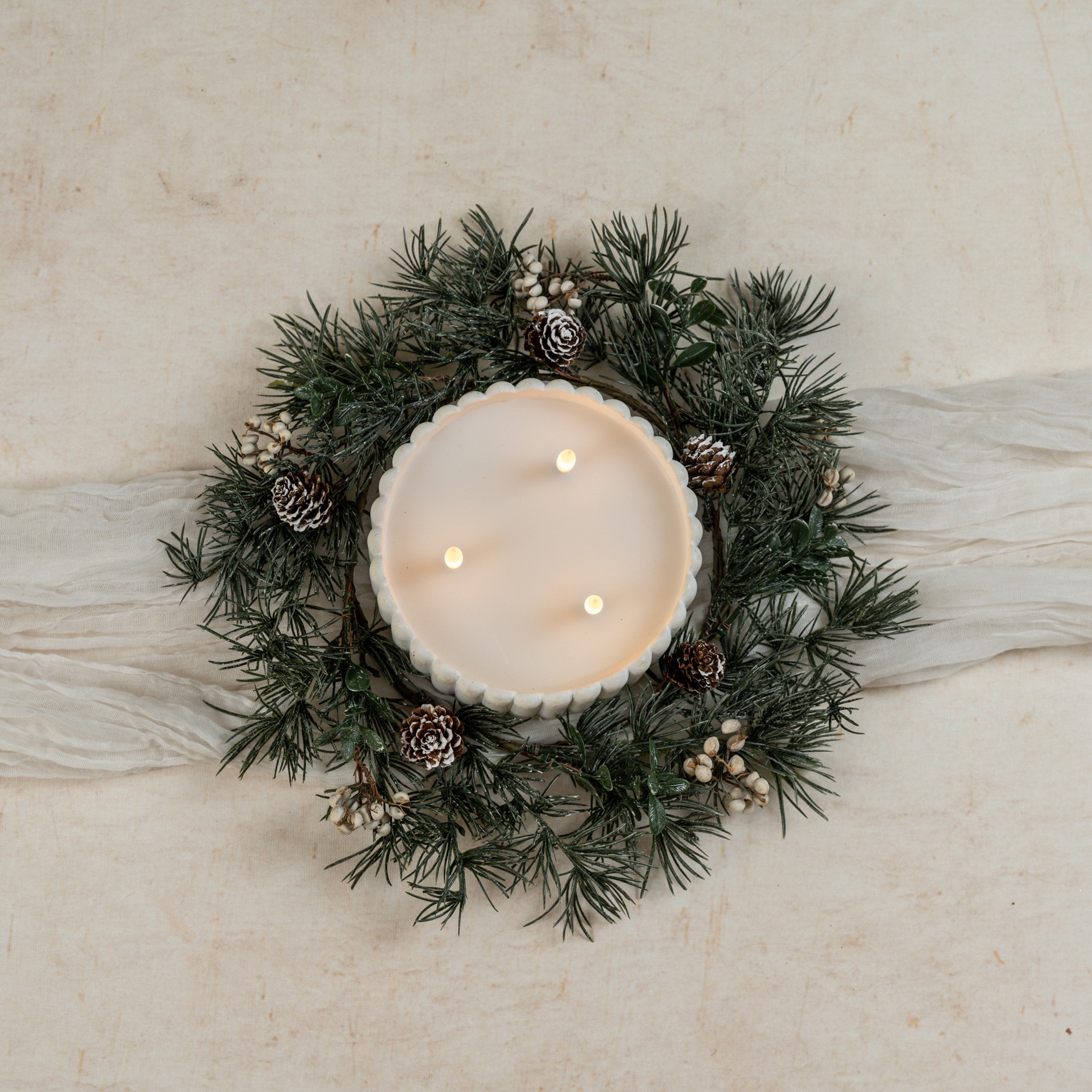 13" PINE W/ CREAM BERRIES CANDLE RING
