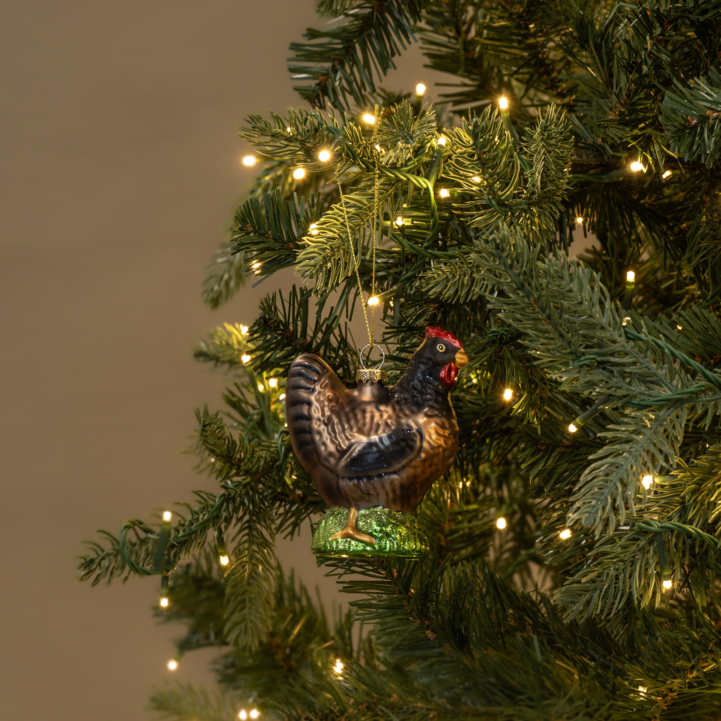 BLACK & BROWN HEN ORNAMENT