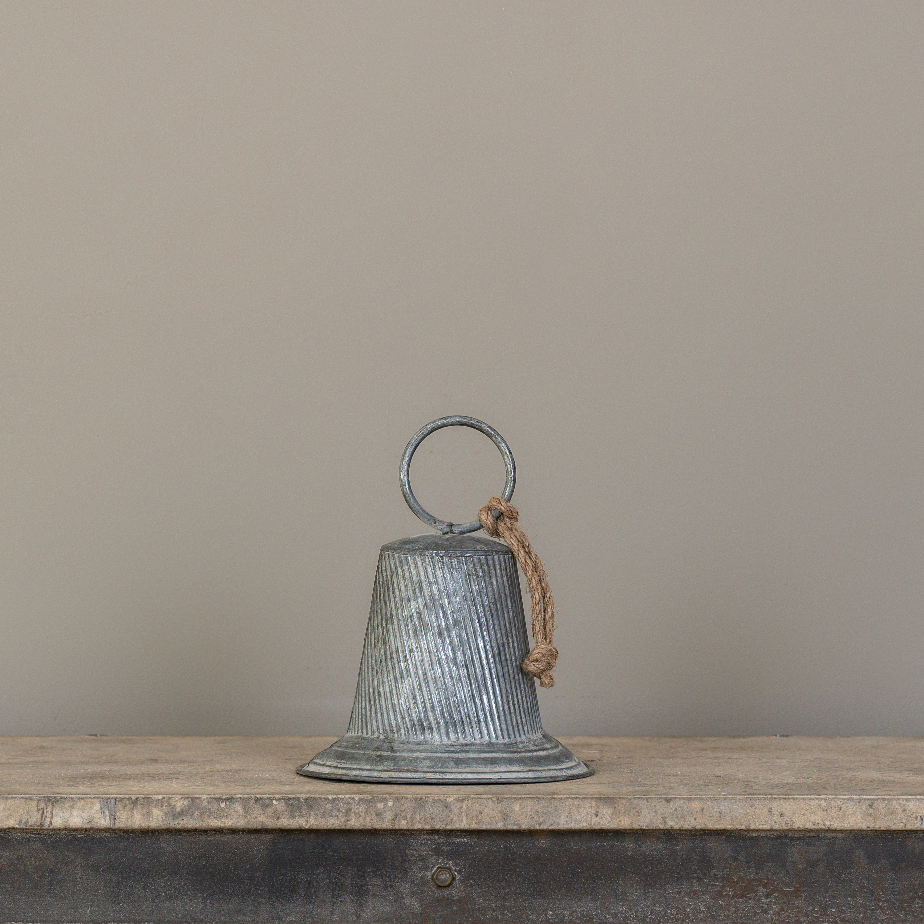 9.25" GALVANIZED MARYBROOK BELL