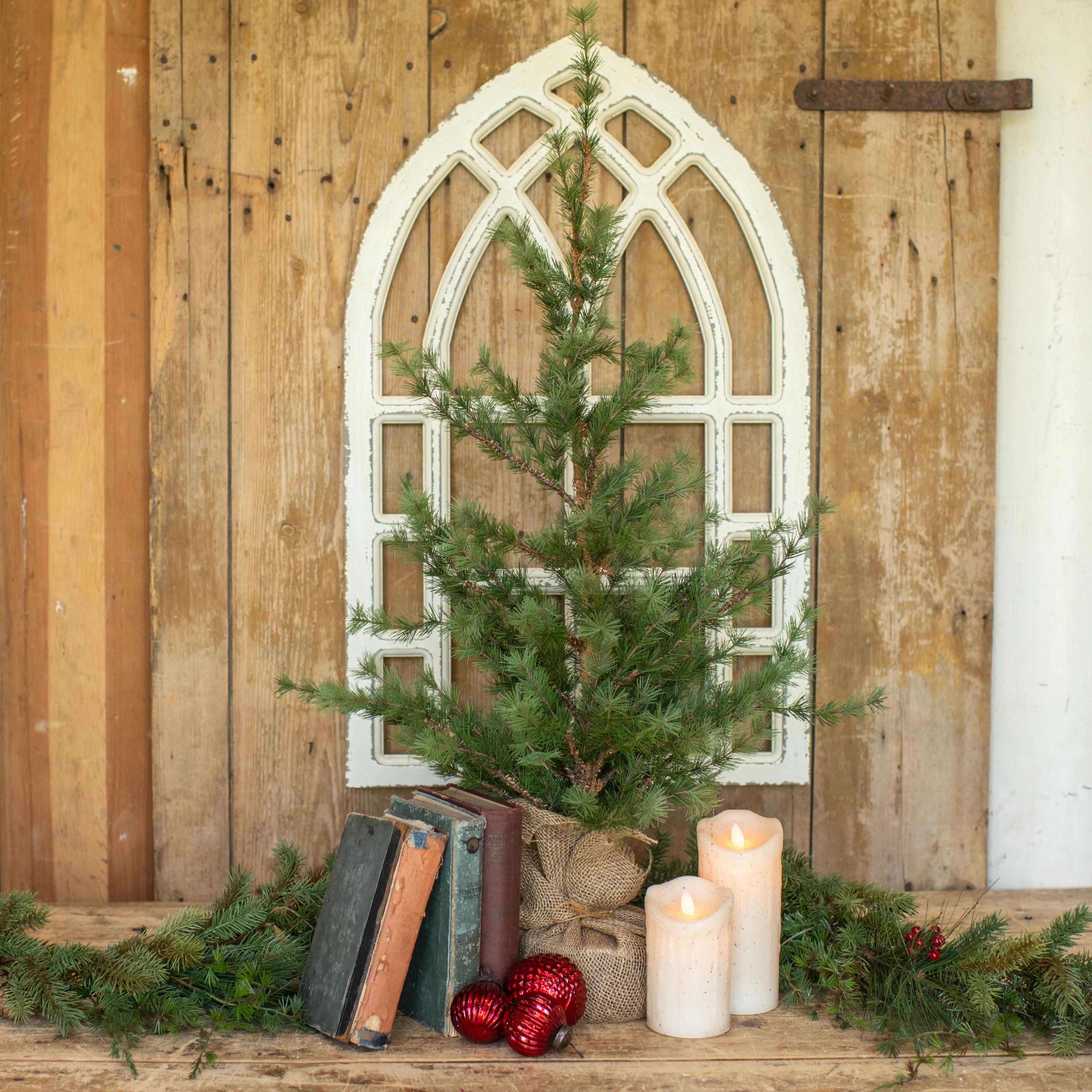 3' PINE TREE WITH BURLAP BASE