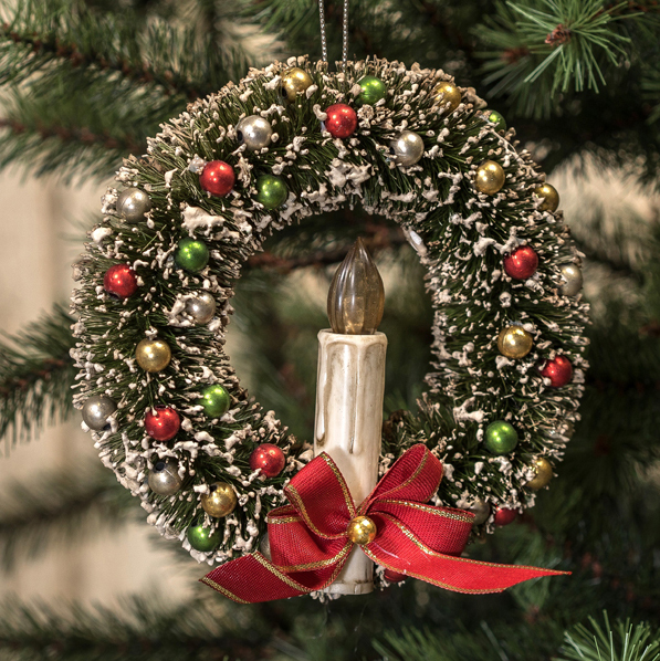 6" BOTTLEBRUSH WREATH W/ CANDLE