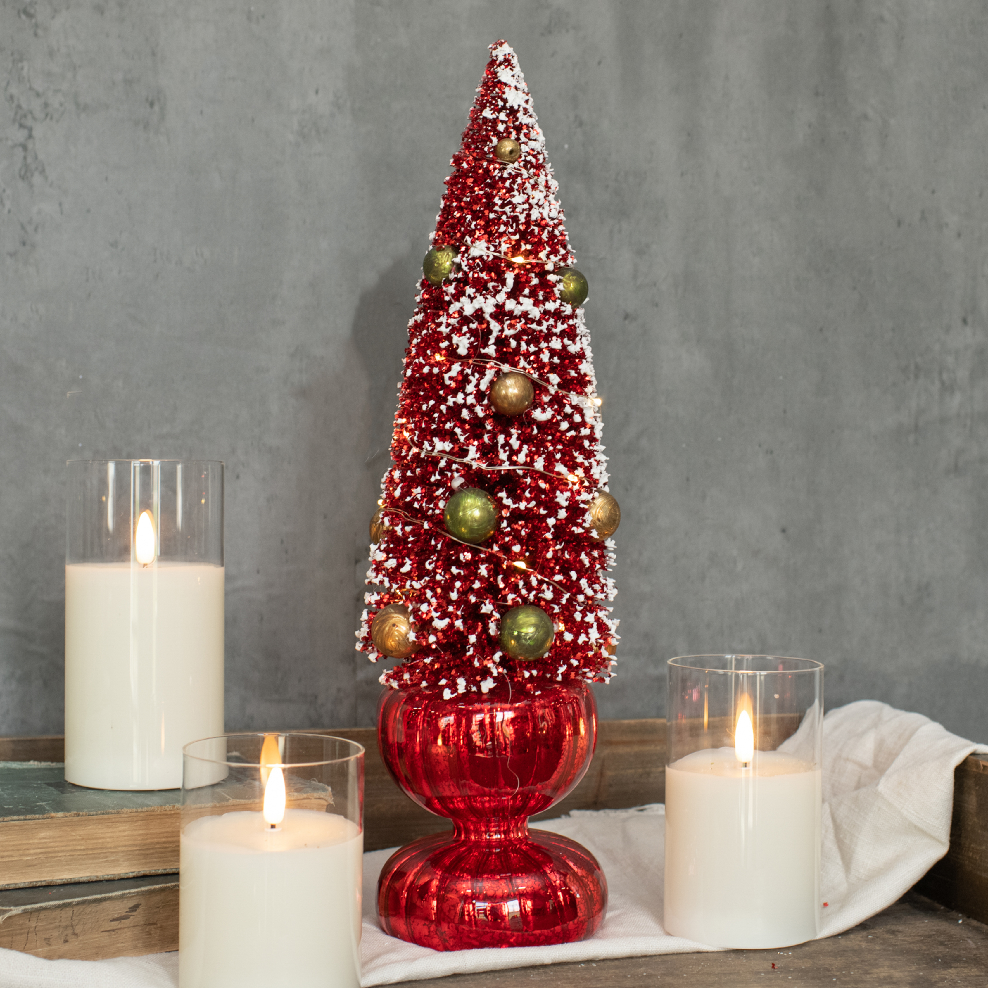 16" LIGHTED TREE IN RED GLASS BASE