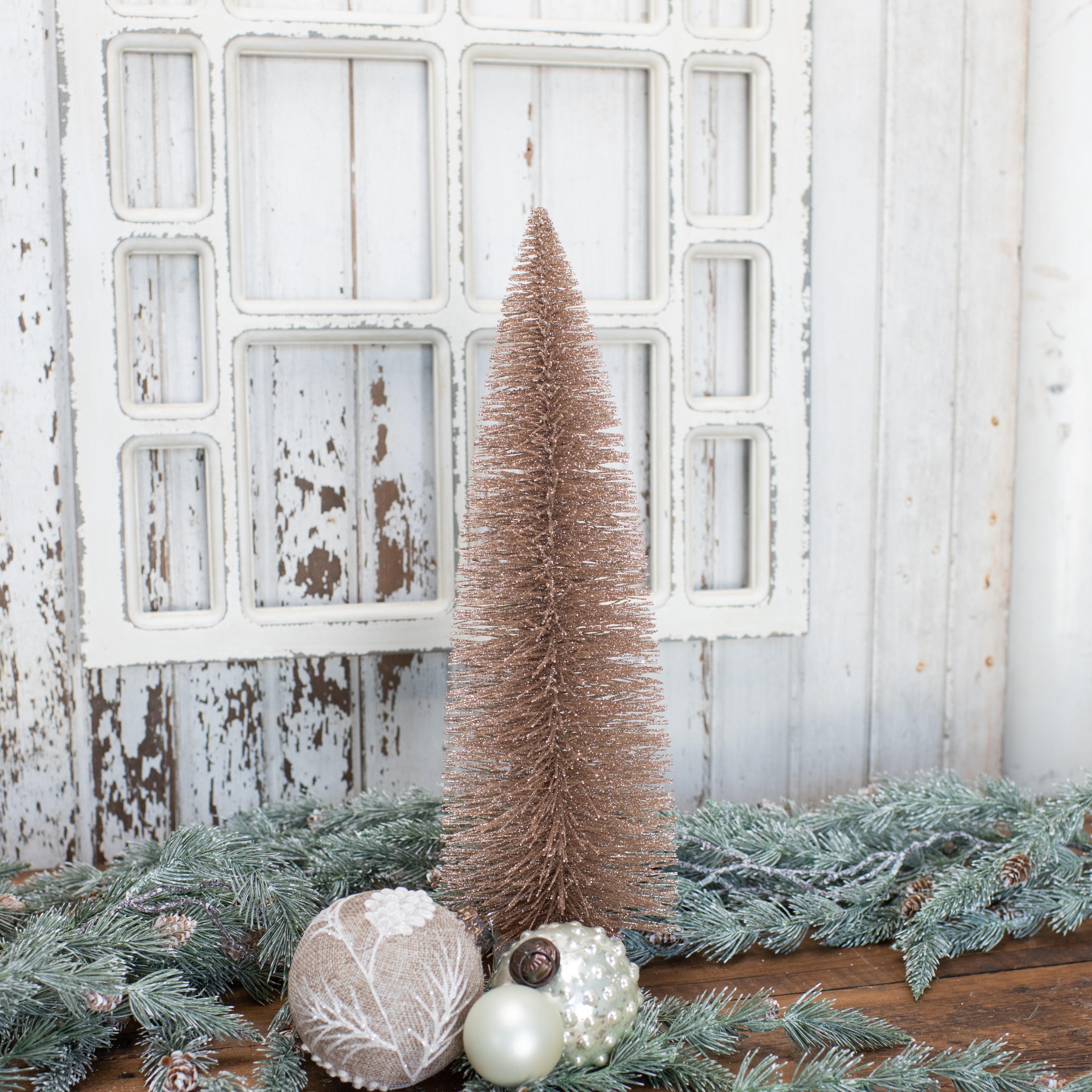 18" ROSE GOLD GLITTERED BOTTLEBRUSH TREE