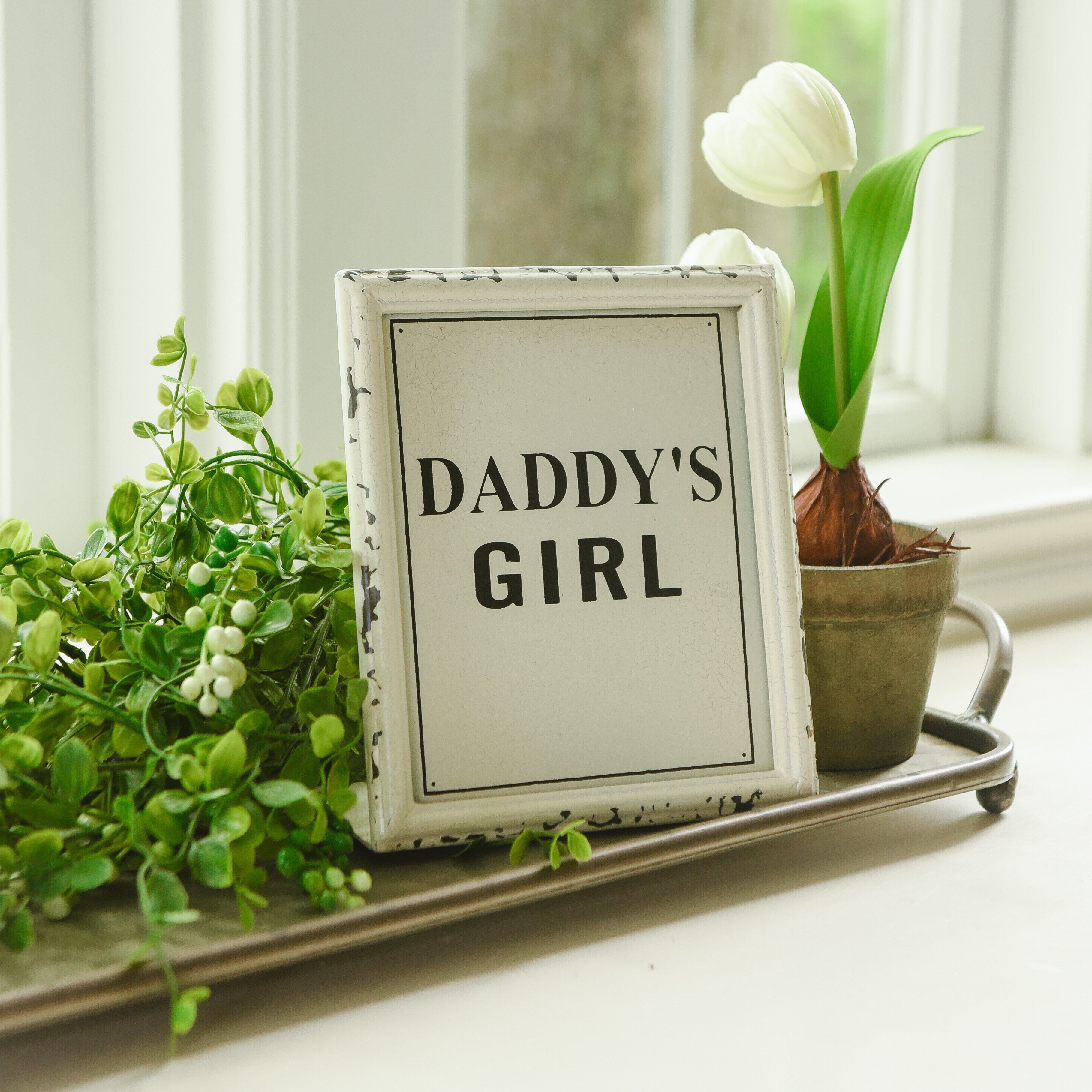 DADDY'S GIRL SIGN