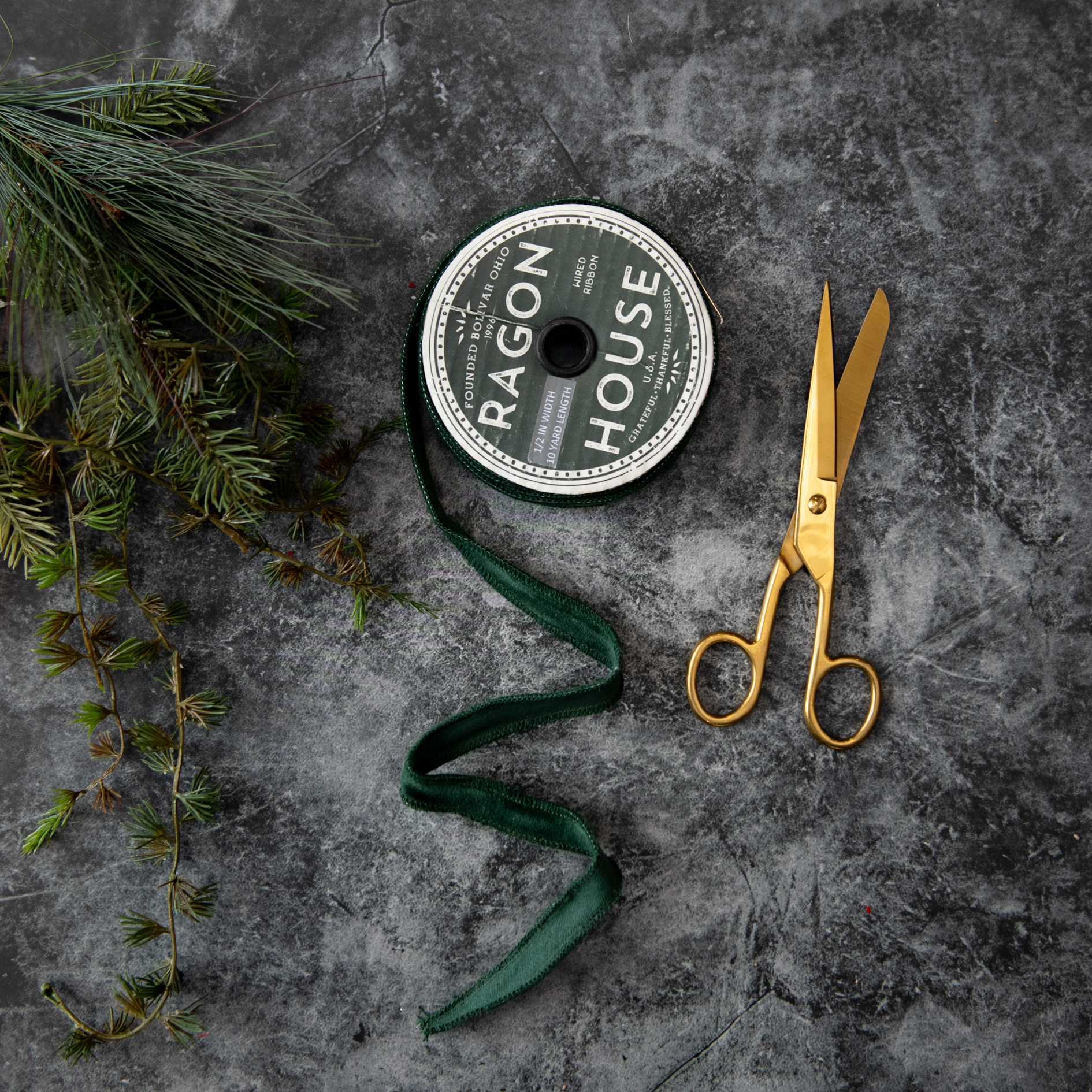 .5" EMERALD GREEN VELVET WIRED RIBBON