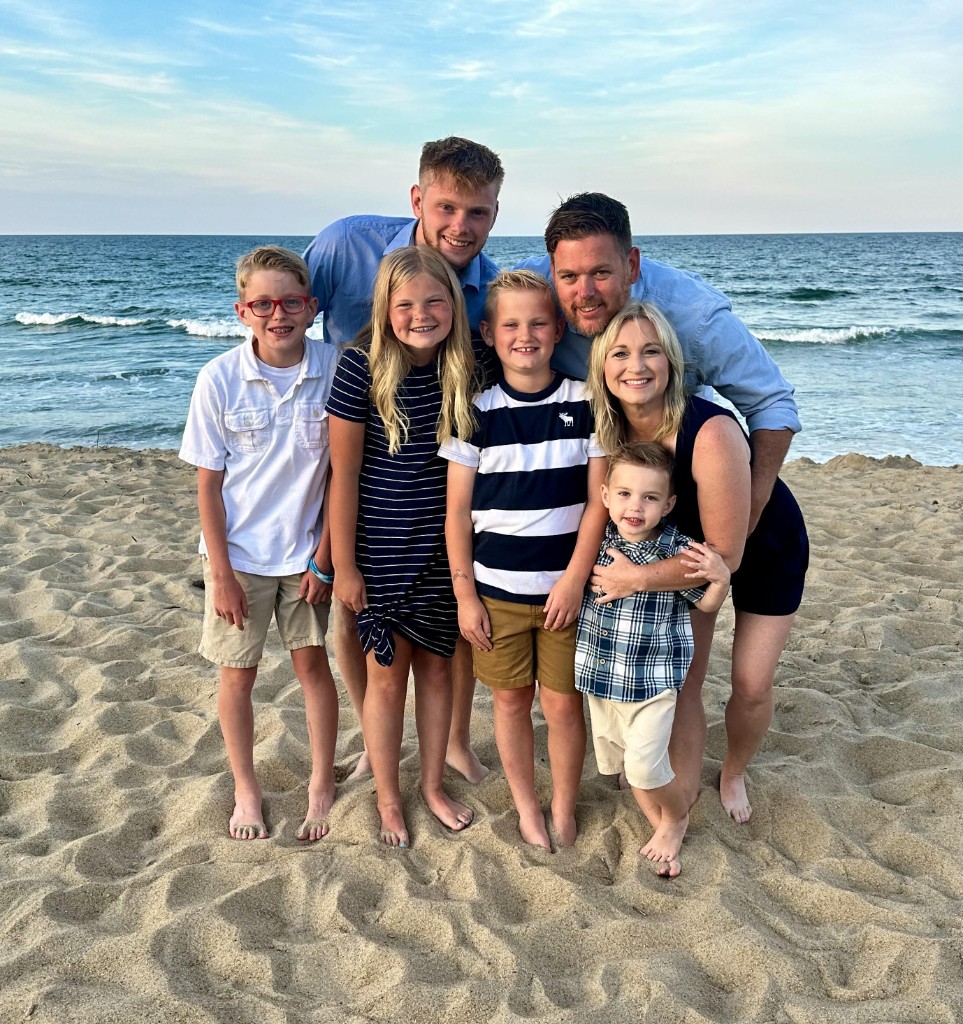 Josh Ragon and family