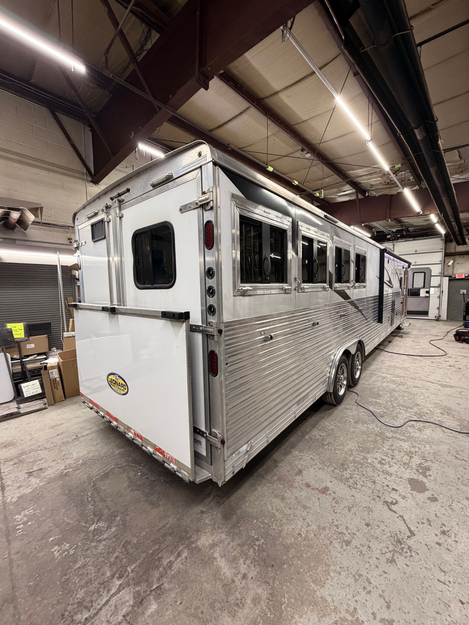 2015 Bison Premiere Horse Trailer