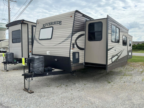 2016 RIVERSIDE RV RIVERSIDE TRAVEL TRAILER