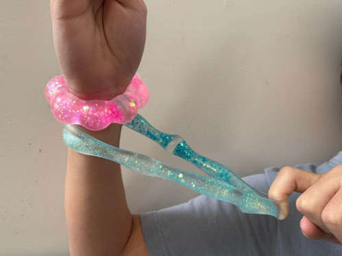 Feelzies Squishy Bracelet: Purple Haze
