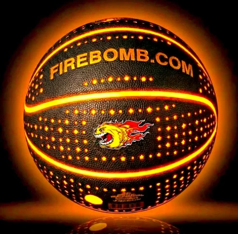 RealFeelTM BasketBombTM  Size 7 – Orange and Black