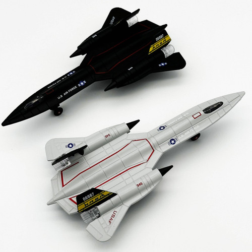 Large Blackbird Pull Back Fighter Jet