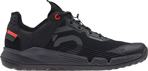 Core Black/Grey Two/Solar||PRI