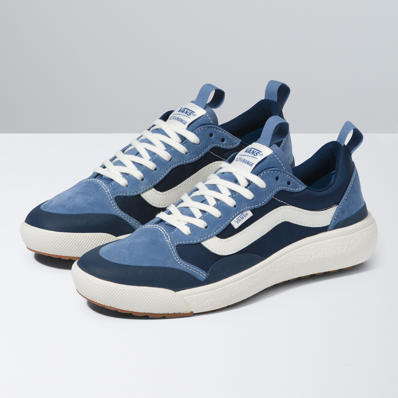 vans ultrarange running shoes