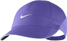 Nike Featherlight Cap (Women's) – Boutique Endurance