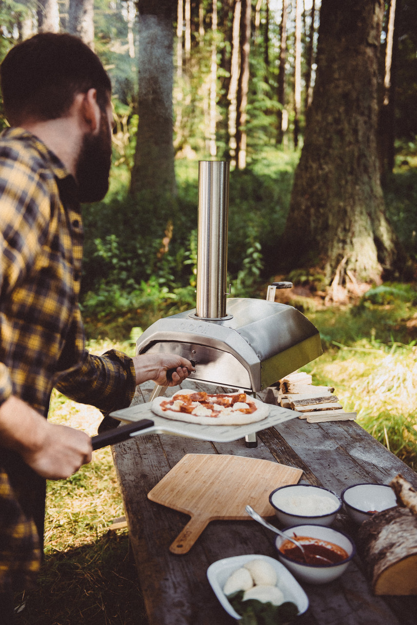 Ooni Karu 12 Multi-Fuel Pizza Oven | MEC