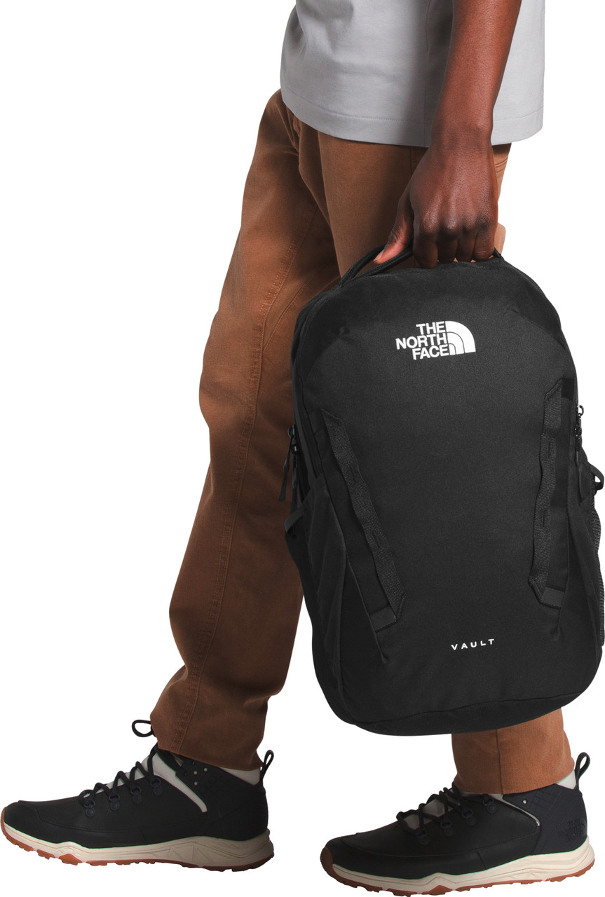 The North Face Vault 27 Daypack - Unisex | MEC