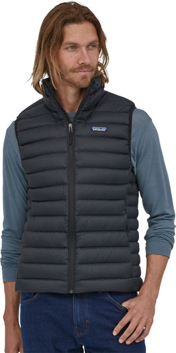 Vests vs. Jackets: Patagonia Nano Puff & Patagonia Down Sweater 