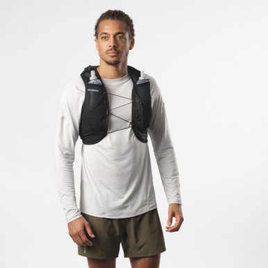 新品未使用 SALOMON ACTIVE SKIN 8 with FRASK M ACTIVE SKIN 8 Unisex Running Vest with flasks included | Salomon