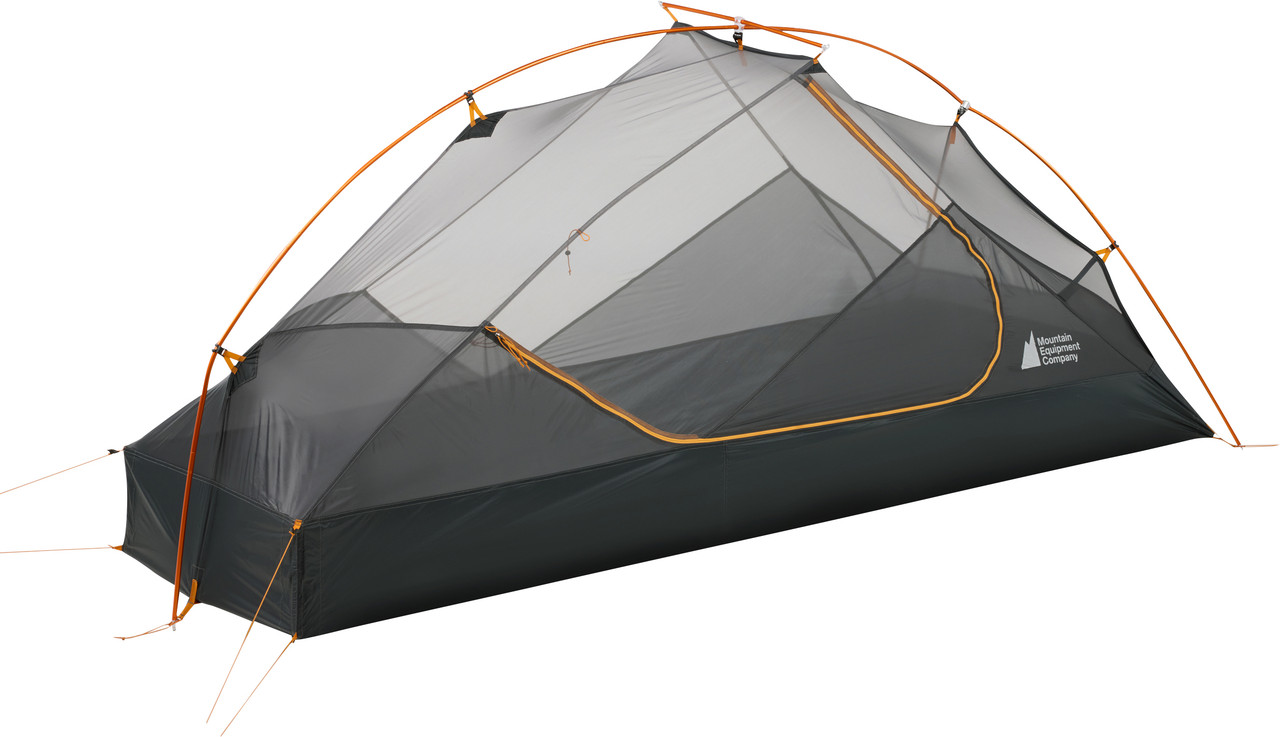 Test Ferrino Plume 1 : tente légère pour randonnées en solitaire Test Ferrino Plume 1 : tente légère pour randonnées en solitaire