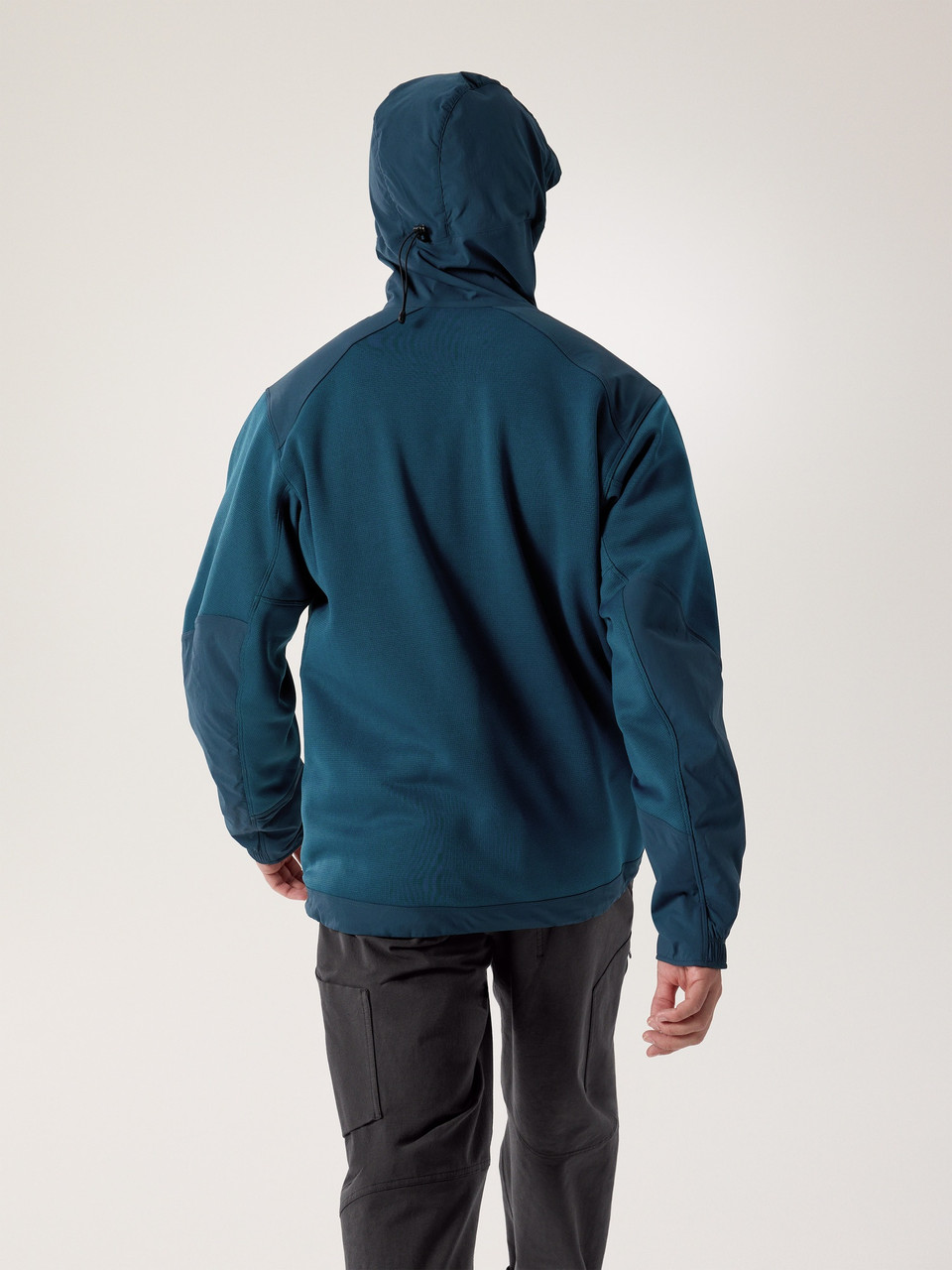 Arc'teryx Konseal Pullover Hoodie - Men's | MEC