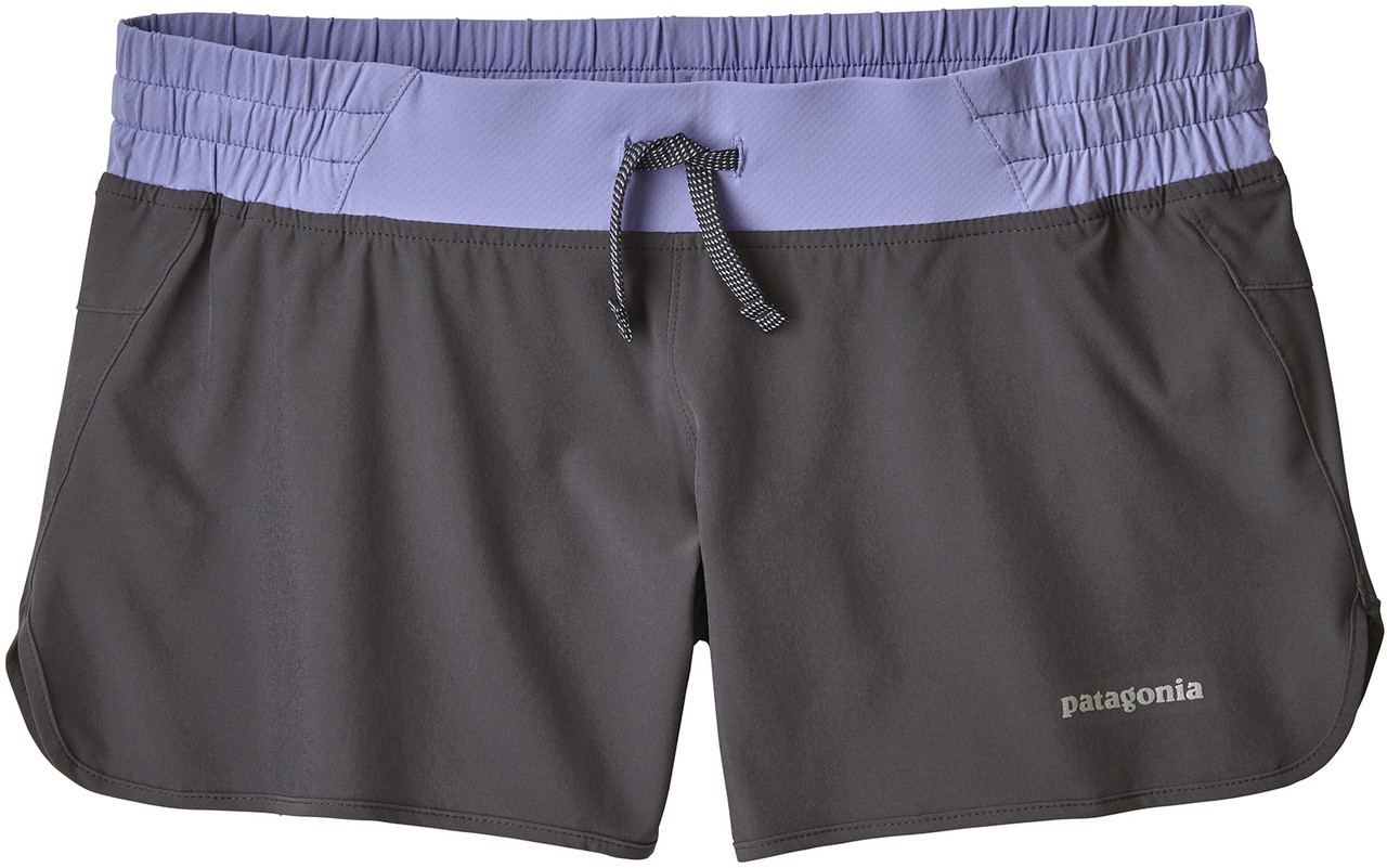 Patagonia Women's Nine Trails Shorts 6” Inseam Size Small Black With Liner  - $42 (38% Off Retail) - From Erika