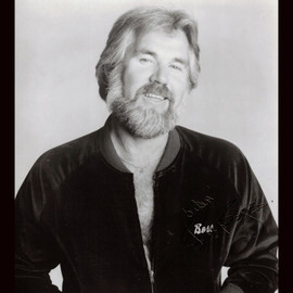 KENNY ROGERS COUNTRY LEGEND SINGER SIGNED