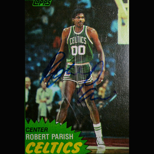 PSA 1981 TOPPS #6 Robert Parish Signed Basketball trading card