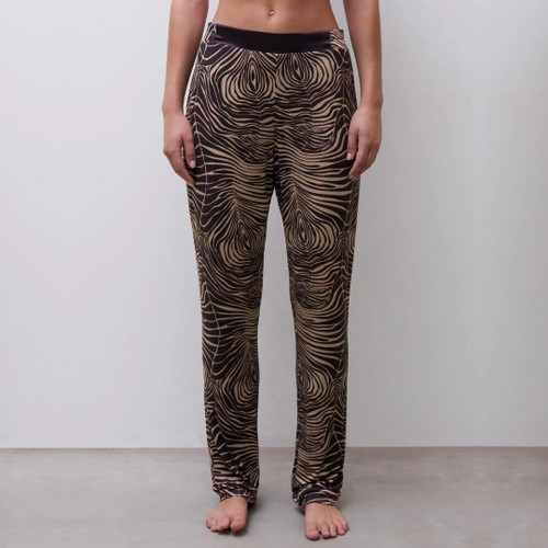 Femilet Daisy Pyjama Trousers in zebra leaves