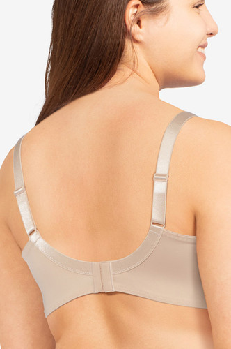 Back of the Chantelle Every Curve Covering Half Cup Bra
