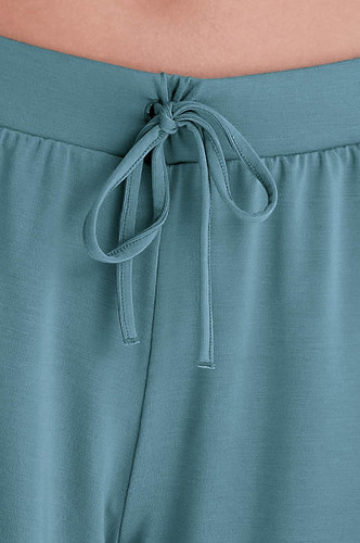 Pretty Polly Botanical Lace Lounge Short drawstring detail