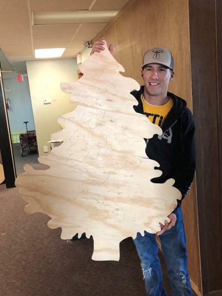 Christmas Tree, Large Pine Yard Display, Photo Prop