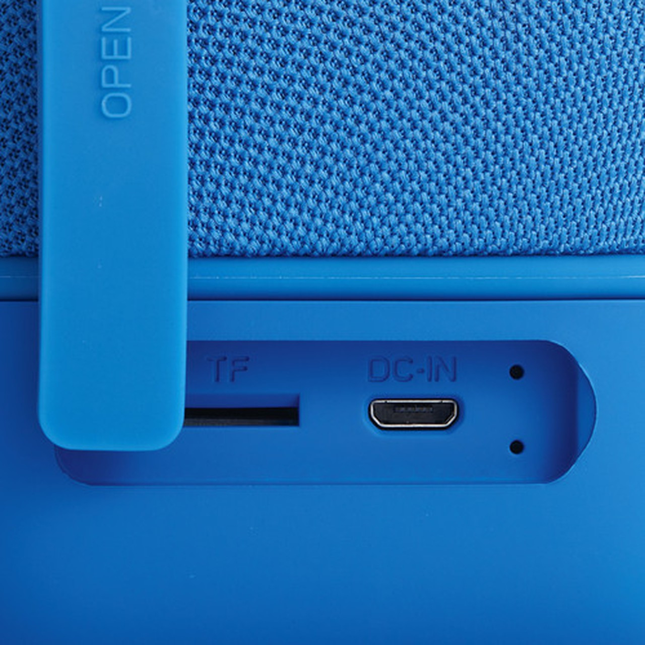 Verbatim Bluetooth Speaker System - Blue - 100 Hz to 20 kHz - TrueWireless Stereo - Battery Rechargeable 70226