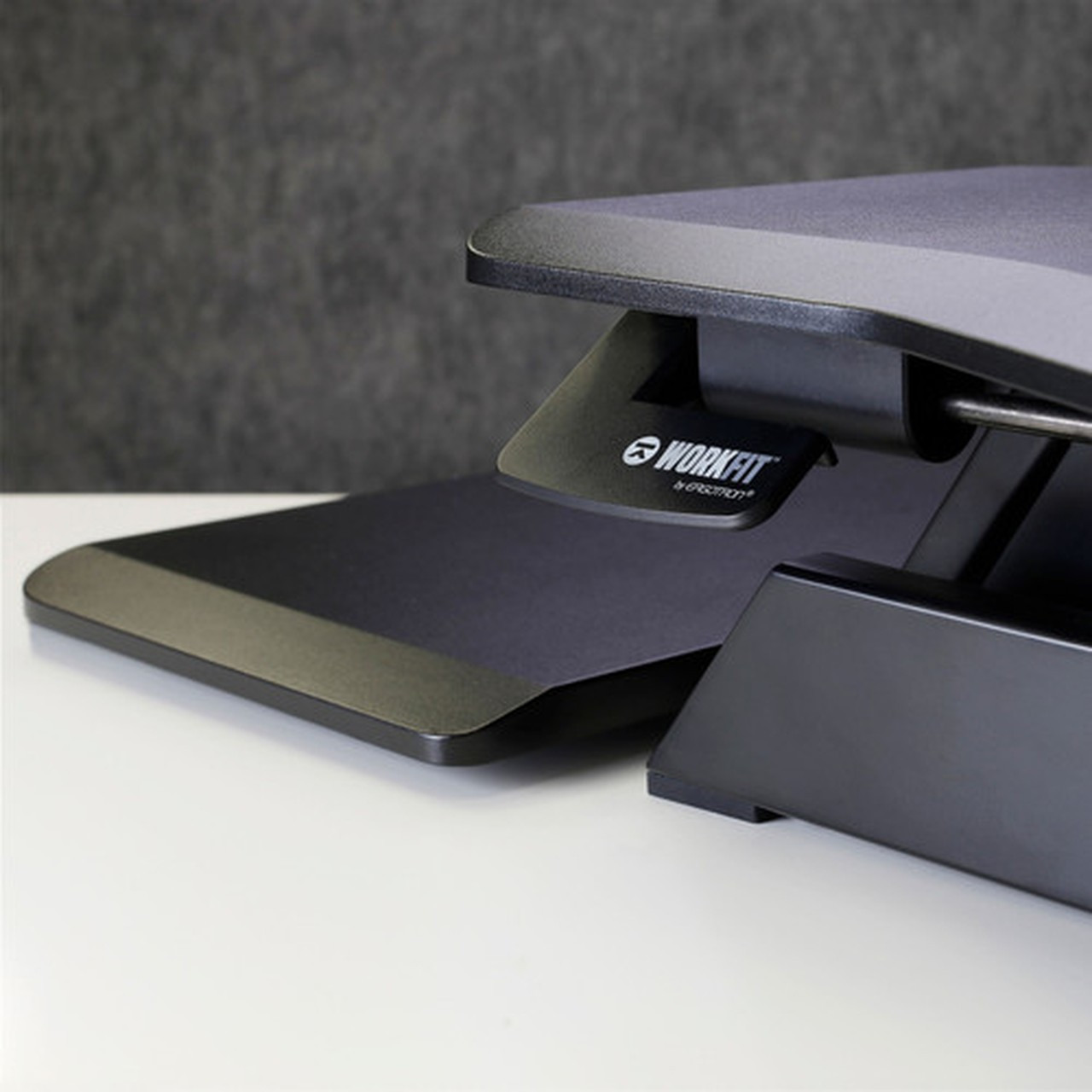 Ergotron WorkFit Corner Standing Desk Converter - Up to 30 Screen Support - 1588 kg Load Capacity - Desktop Tabletop - Black 33-468-921