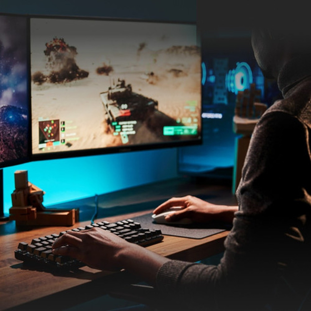 Logitech G413 TKL SE Mechanical Gaming Keyboard - Cable Connectivity - USB 20 Interface - LED - Rugged - PC Mac - Mechanical 920-010442
