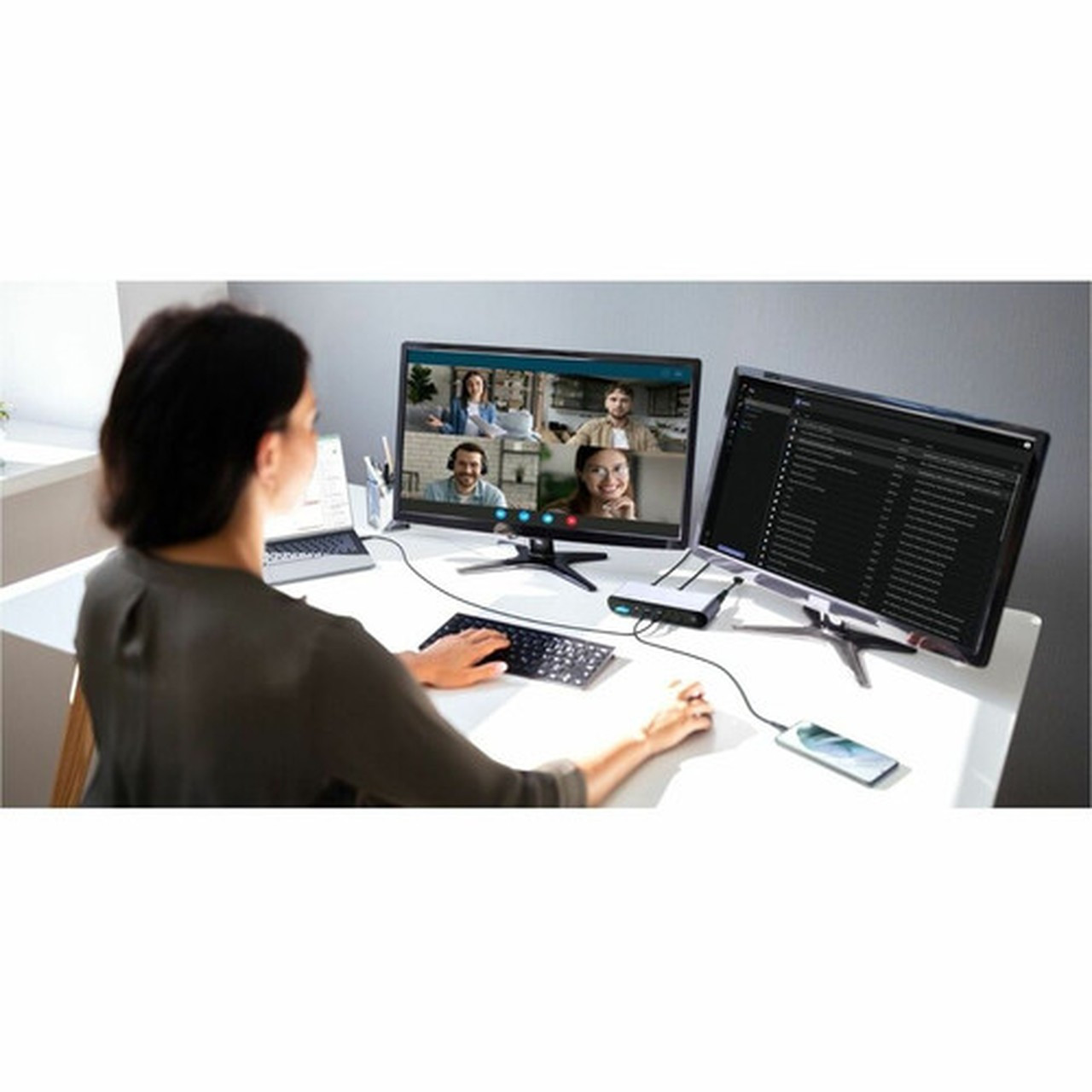 Belkin Thunderbolt 4 Laptop Docking Station - USB C Hub - USB C Docking Station for MacBook  Windows 90W Power Delivery Single 8K INC006TTSGY