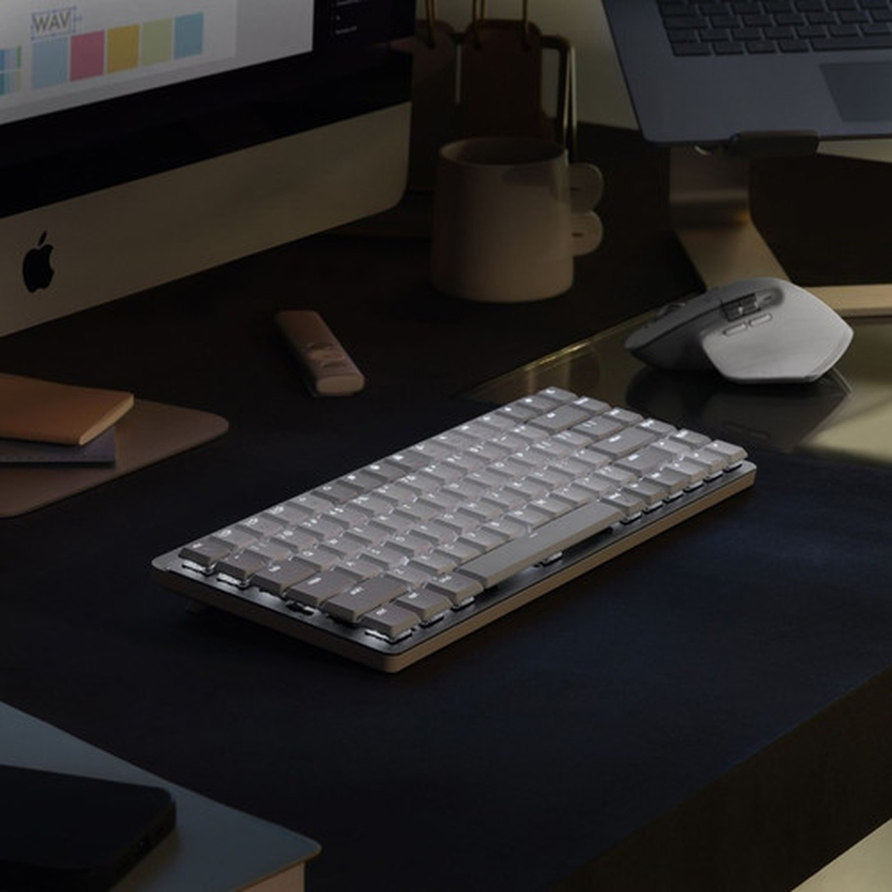 Logitech MX Mechanical Keyboard - Wireless Connectivity - Bluetooth - English - iPad - Mac - MechanicalMX Keyswitch - Gray 920-010831