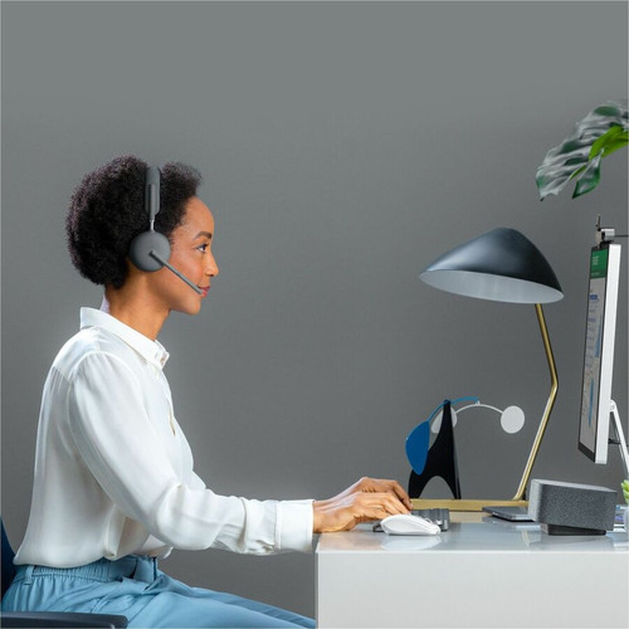 Logitech Zone Wireless 2 Headset - Wireless - Bluetooth - 164 ft - 20 Hz - 20 kHz - Over-the-head - Omni-directional MEMS Technology 981-001151