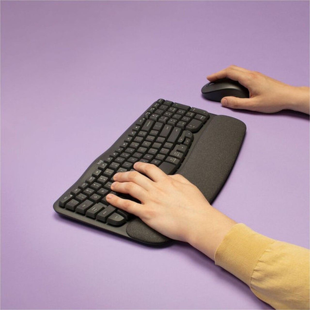 Logitech Wave Keys MK670 Keyboard  Mouse - USB Wireless Bluetooth Keyboard - French - Graphite - USB Wireless Bluetooth Mouse - - dpi 920-012517
