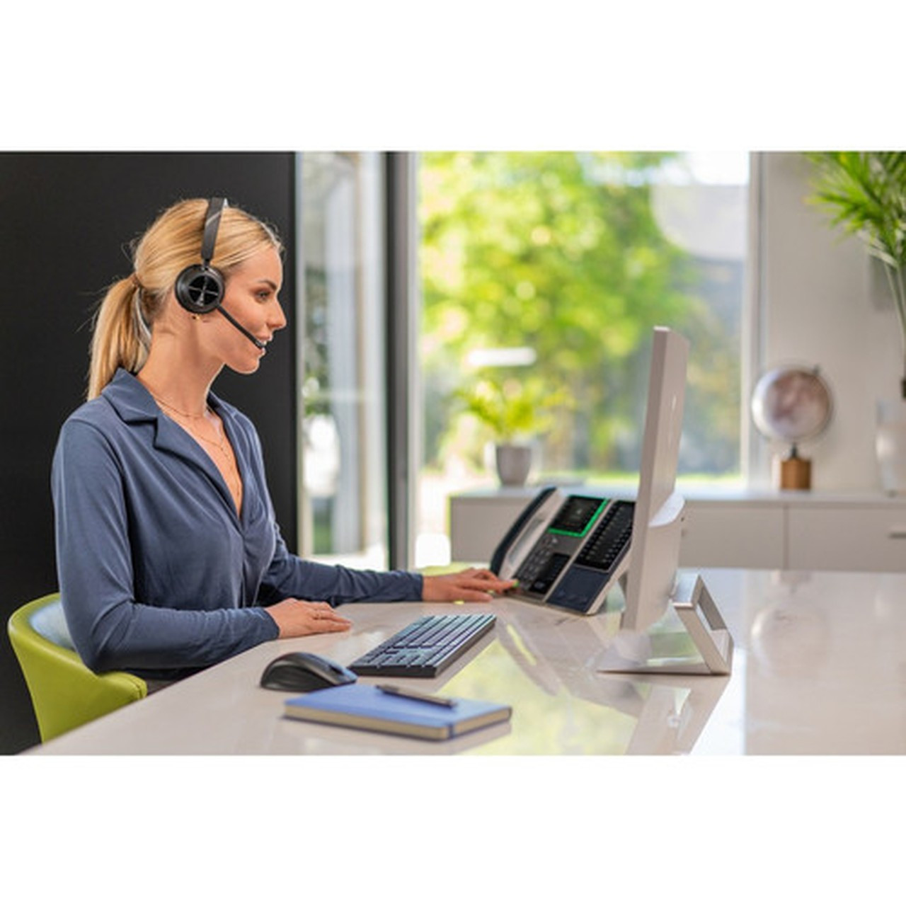 Poly Voyager 4310 USB-A Headset - Siri Google Assistant - Mono - USB Type A - WiredWireless - Bluetooth - 2986 ft - 20 Hz - 20 kHz 76U48AA
