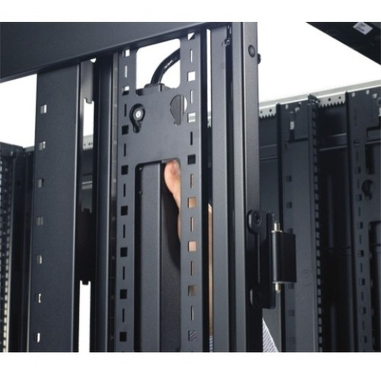 APC_Basic_Rack_192kVA_PDU_-_24_x_NEMA_5-20R_-_192kVA_-_Zero_U_Rack-mountable_AP7530