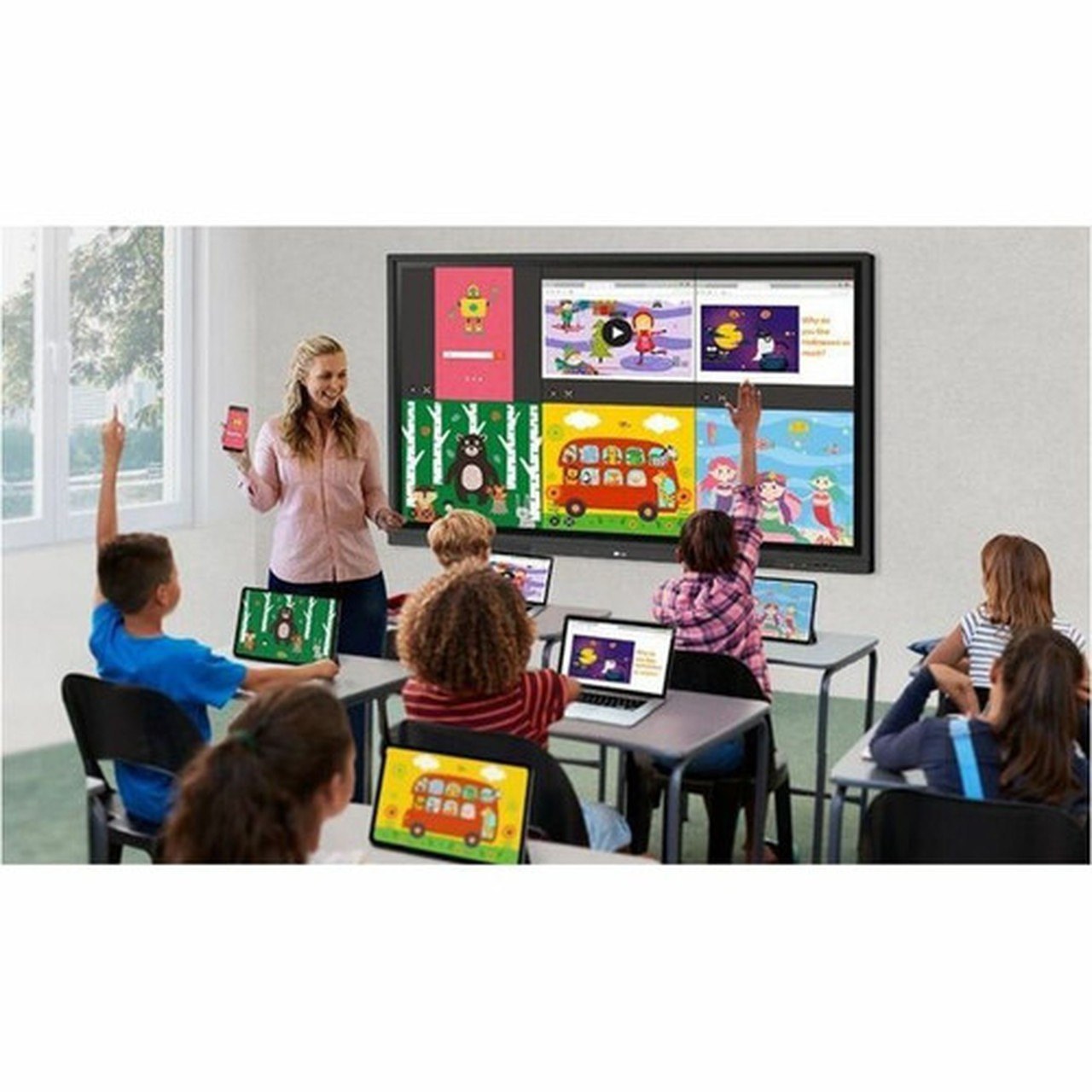 LG CreateBoard 65TR3DK-B Collaboration Display - 65 LCD - ARM Cortex A55 - 4 GB - Touchscreen - 169 Aspect Ratio - 3840 x 2160 - LED 65TR3DK-BMUSQ