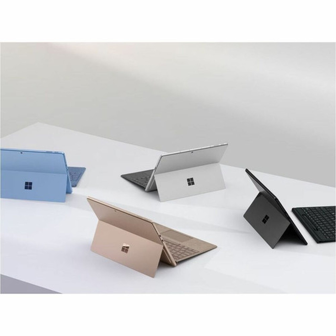 Microsoft Surface Pro 11 Copilot PC Tablet - 13 - Qualcomm Snapdragon X Plus - 16 GB - 512 GB SSD - Windows 11 Pro - Black - Oryon - ZIL-00019