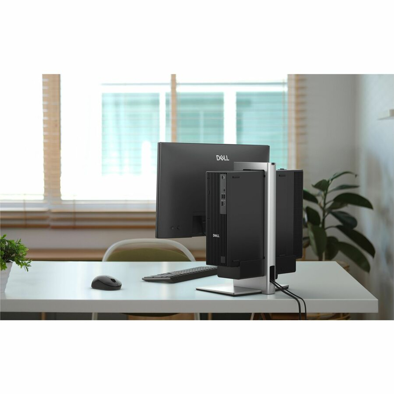 Dell Pro QCS1250 Desktop Computer - Intel Core Ultra 5 235 - vPro Technology - 16 GB - 512 GB SSD - Slim PC - Standard Black - Intel - (297MP)