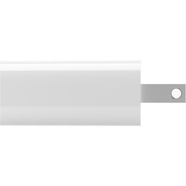 Belkin BOOSTuarrCHARGE  USB-A Wall Charger 18W with Quick Charge 30 - 1 Pack WCA001DQWH