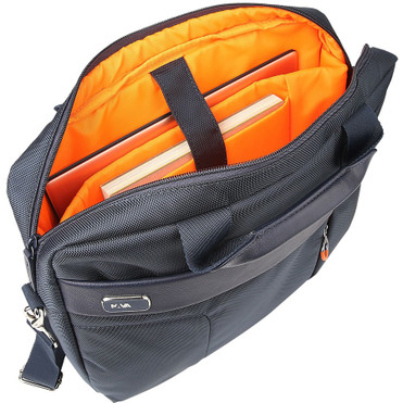 Lenovo Carrying Case for 15.6" Notebook - Blue - Polyester Body - Handle, Shoulder Strap - 3.94" (100 mm) Height x 16.14" (410 mm) x (GX40M52030)