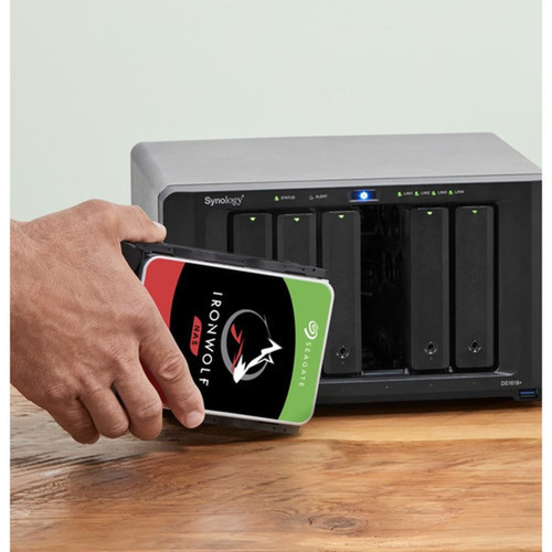 Seagate IronWolf ST10000VN000 10 TB Hard Drive - 35 Internal - SATA SATA600 - Conventional Magnetic Recording CMR Method - PC ST10000VN000