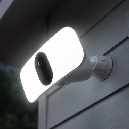 Arlo Pro 3 Pro 3 Floodlight 2K Network Camera - Color - 1 Pack - Floodlight - White - 25 ft 762 m Color Night Vision - H264 H265 FB1001-100NAS